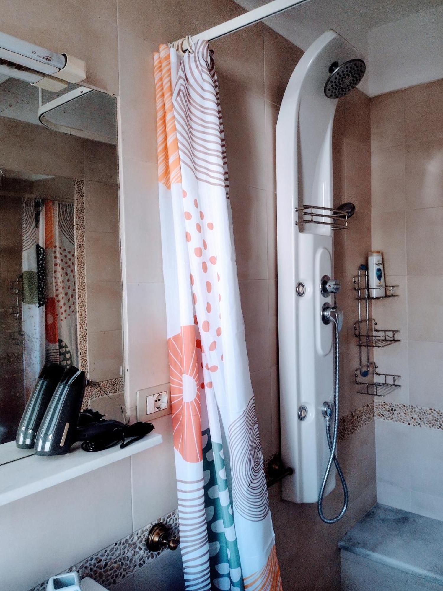 Era Echoes - Preserved Historical Apartment Tirana Bagian luar foto