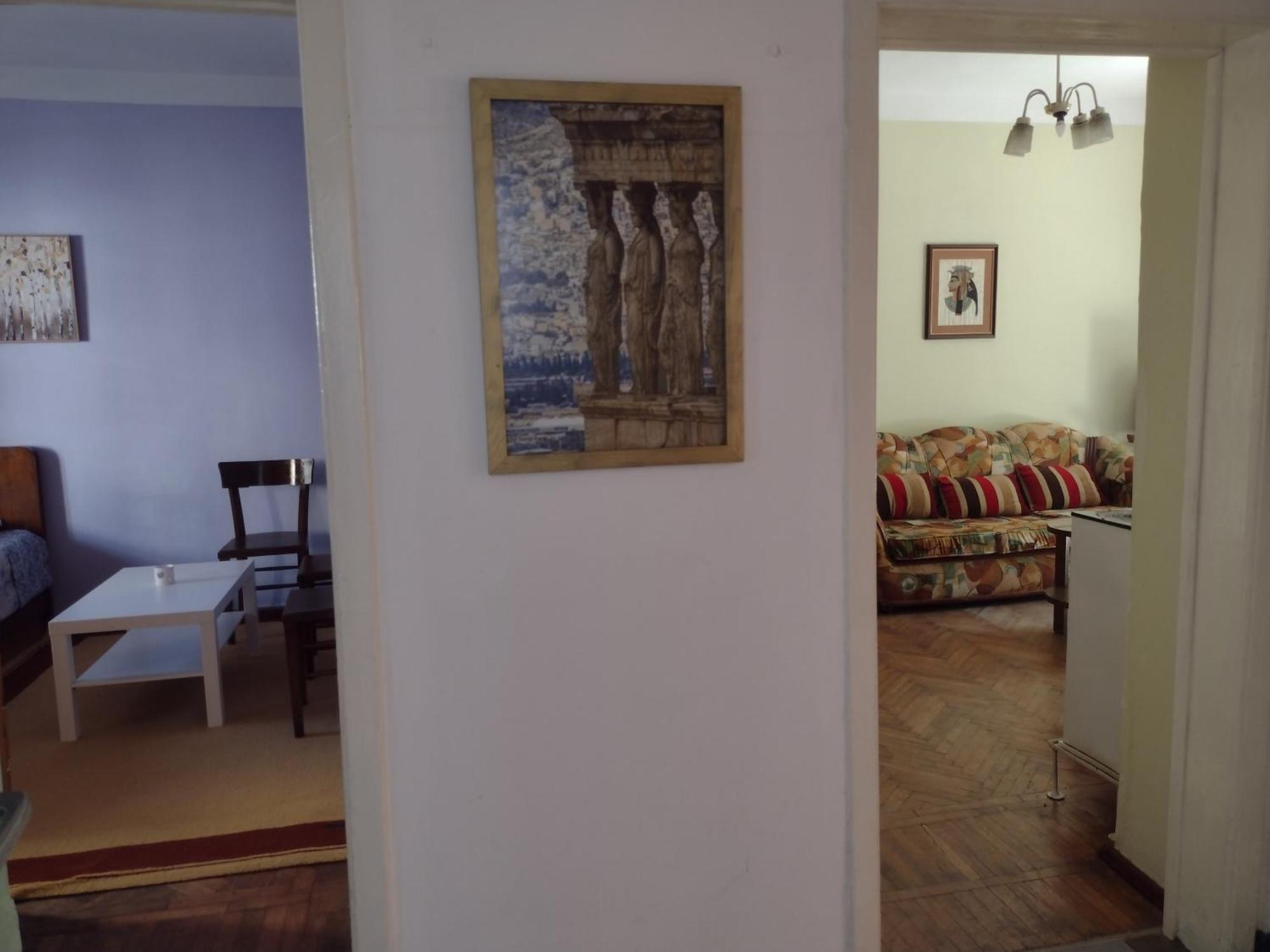 Era Echoes - Preserved Historical Apartment Tirana Bagian luar foto