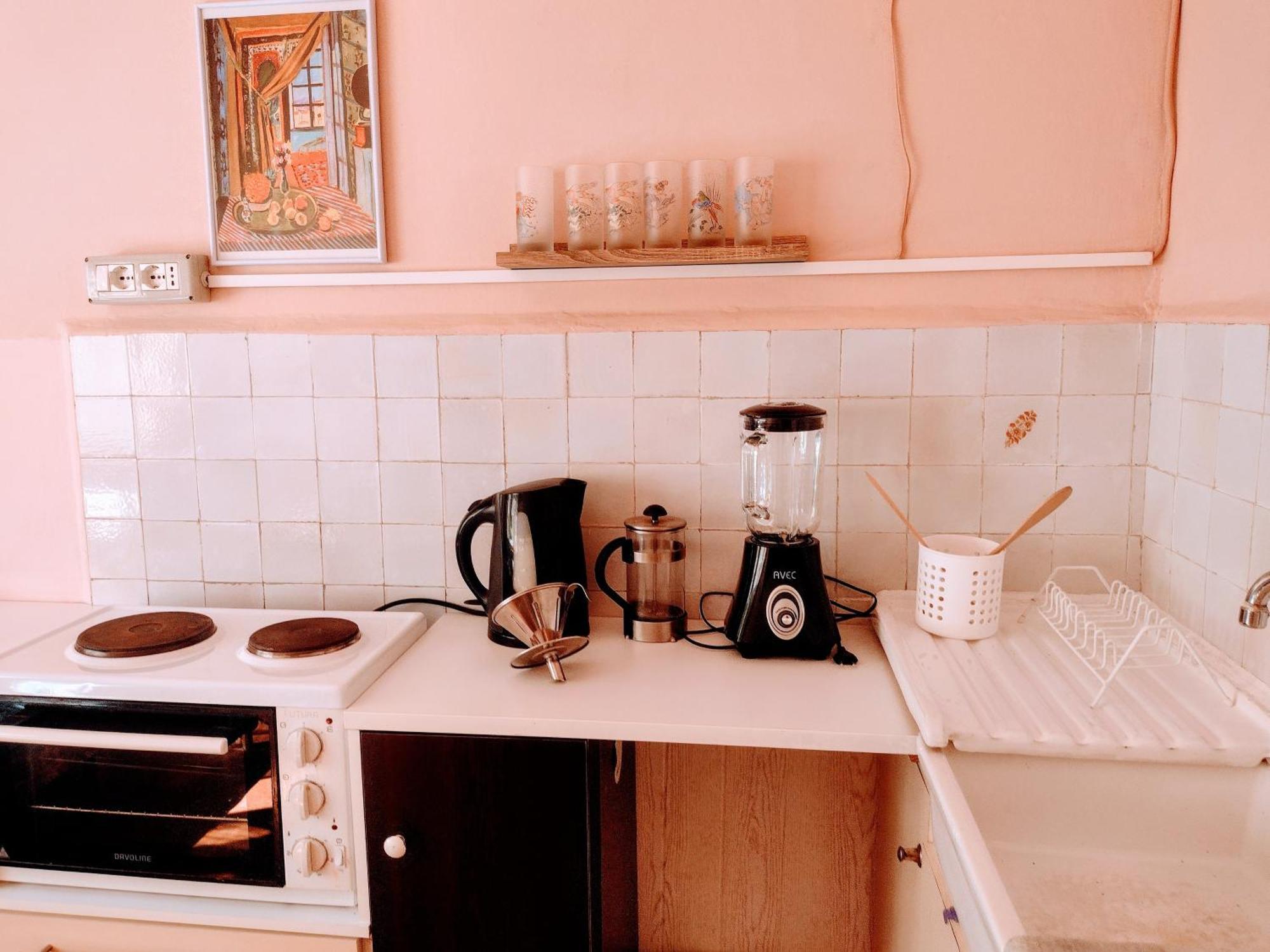 Era Echoes - Preserved Historical Apartment Tirana Bagian luar foto